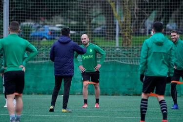 Al liderato se llega por Salamanca