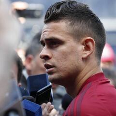 Agente de Rafael Santos Borré desconoce interés del Everton