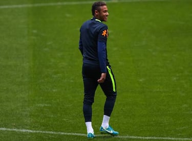 Mbappe transfer - have PSG broken financial fair play rules?