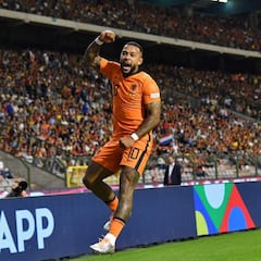 El doblete de 'killer' de Memphis para superar a Kluivert en el ránking histórico 'oranje'
