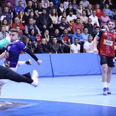 Victoria del Bada Huesca que escapa del farolillo rojo