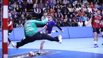 Victoria del Bada Huesca que escapa del farolillo rojo