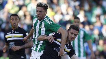 Jonas Martin, una salida del Betis frenada con minutos