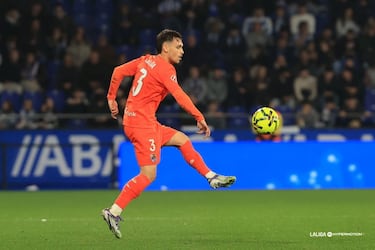 La Real Sociedad B asaltó Riazor, con un 0-3 incontestable. Balda hizo el segundo de los tantos, tras recuperar un balón en la medular, avanzar casi sin oposición, y pegarla desde fuera del área.
