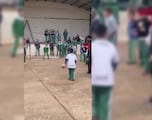 ¡Esto es presión! Niño tira penal en el recreo de forma magistral