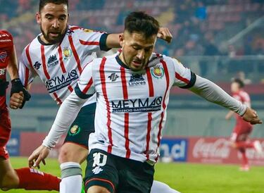 Fue bicampeón de Chile, pasó por la U y se retira: “Me puse a estudiar ingeniería”