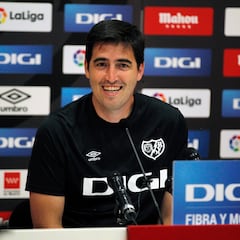 Andoni Iraola: “Ir al Camp Nou siempre es complicado”