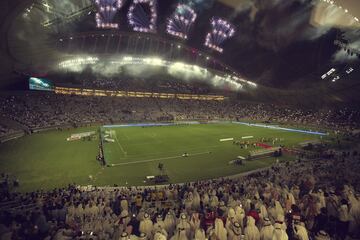 Qatar 2022: World Cup stadia and infrastructure under construction