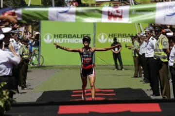 Lionel Sanders y Bárbara Riveros fueron los grandes ganadores. 