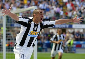 Llegó a la Juventus en el 2000 procedente del Mónaco. Jugó once temporadas como blanquinegro.
