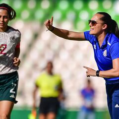 Rayadas anuncia a Amelia Valverde como directora técnica