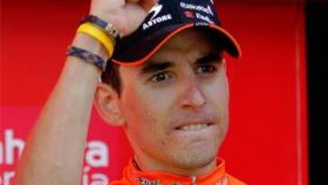 Igor Antón gana en Pal y recupera el jersey de líder