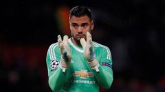 Chiquito Romero deja el United por el Aston Villa