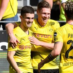 Dortmund vence 3-0 al Stuttgart y se afianza en Europa