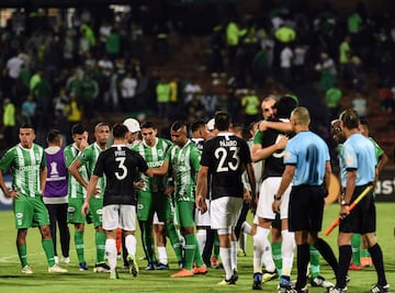 Libertad avanzó a la fase de grupos tras ganar 5-4 en los penales. Bocanegra fue quien falló en Nacional.