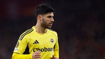 Asensio durante un partido con el Fenerbahçe.