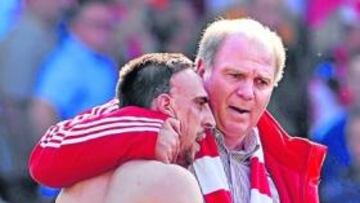 <b>FIRME. </b>Ribéry ya le ha dicho a Hoeness que su futuro es el Madrid.