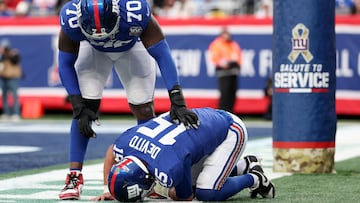 The Buccaneers inflict a sixth straight defeat on the Giants at MetLife Stadium in East Rutherford, New Jersey.
