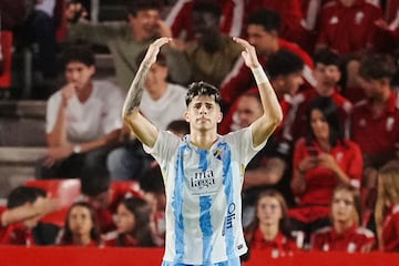 Antoñito festeja su gol en Granada.