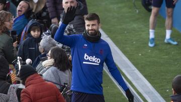 ENTRENAMIENTO EN ESTADIO JOHAN CRUYFF PUERTAS ABIERTAS
GERARD PIQUE