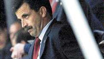 <B>CAMBIOS.</B> Acebal puede incluso variar el esquema de juego.