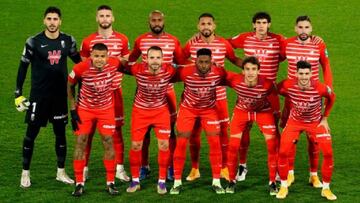 Alineación del Granada.