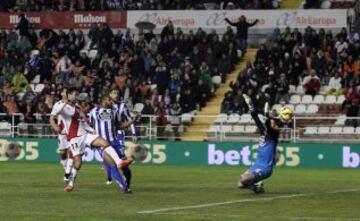 1-1. Alberto Bueno marcó el tanto de la igualada.