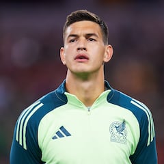 El récord que alcanzó César Montes en la Copa América 2024