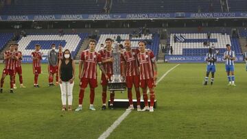 Ponferradina y Deportivo se enfrentaron este verano en el Teresa Herrera, trofeo que conquistaron los bercianos.