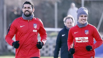 Diego Costa y Antoine Griezmann, durante el entrenamiento del Atl&eacute;tico de Madrid.