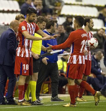 Diego Costa entra en el minuto 64 por Correa.