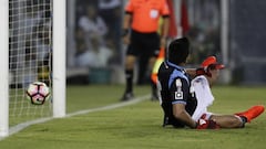 La noche de los goles de carambola en el Monumental