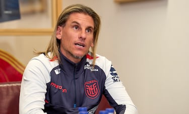 “Me gustaría defender como el Arsenal y atacar como el Barcelona”