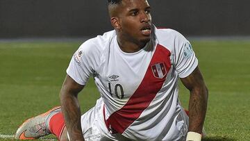 El descalabro de Jefferson Farfán: el peruano que siempre complicó a Chile