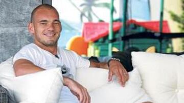 <b>QUIERE SEGUIR. </b>Sneijder quiere triunfar con la camiseta blanca.