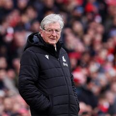 Daniel Muñoz, en manos de una leyenda del fútbol inglés