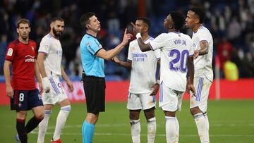 El árbitro, a los jugadores del Madrid: "Habéis tenido 90'..."