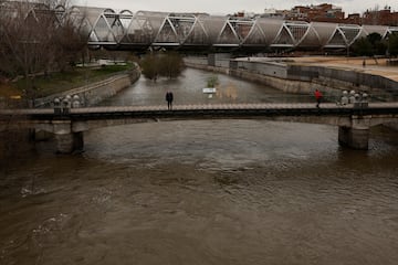 Crecida del ro Manzanares en el parque de Madrid Ro, a 20 de marzo de 2025, en Madrid (Espa?a). 