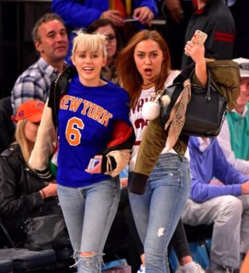 Brandi Cyrus y Miley Cyrus.