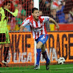 Detenido Carmelo, ex de Las Palmas y Sporting, por chocar contra un coche policial en una fuga