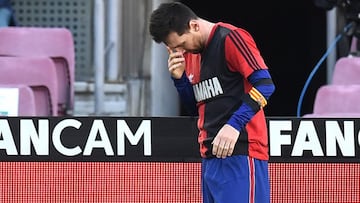 Messi yellow for Maradona tribute should be rescinded - Koeman
