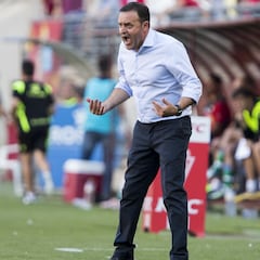 Real Murcia y UCAM CF, dos formas de encarar un derbi