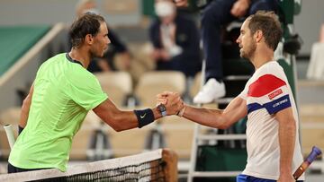 Nadal celebra su 35 cumpleaños con otra victoria ante Gasquet