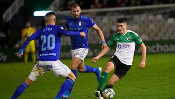 Sergio Ruiz frente al Oviedo, en la última visita carbayona a El Sardinero.