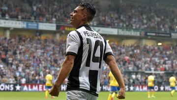 El conjunto dirigido por Patrick Vieira sumaría a sus filas a Joey Pelupessy, capitán del Heracles Almelo y ex elemento del Twente.