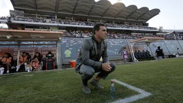 El entrenador de Colo Colo Pablo Guede 