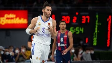 Rudy Fern&aacute;ndez celebra un triple.