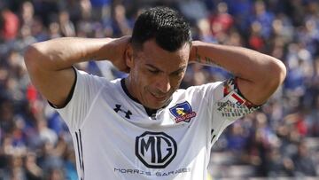 Esteban Paredes deja abierta la opción de alargar su carrera