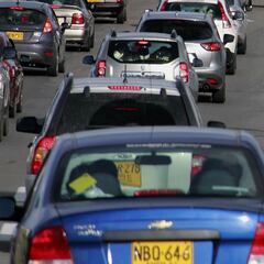 Pico y placa en Bogotá y Medellín hoy, 10 de enero: restricción, horarios y excepciones