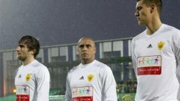 Roberto Carlos debuta con derrota ante el Zenit en Copa